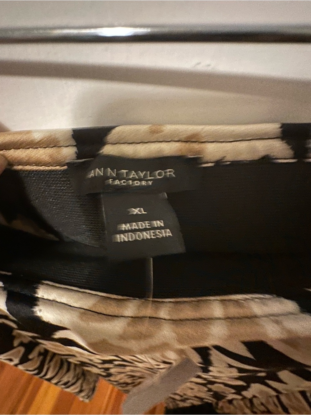 Ann Taylor Factory Floral Midi Skirt XL NWT - Picture 5 of 6